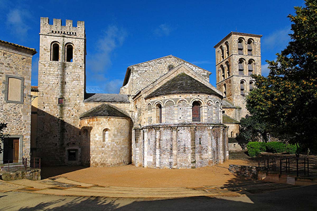 Abbaye de Caunes-Minervois